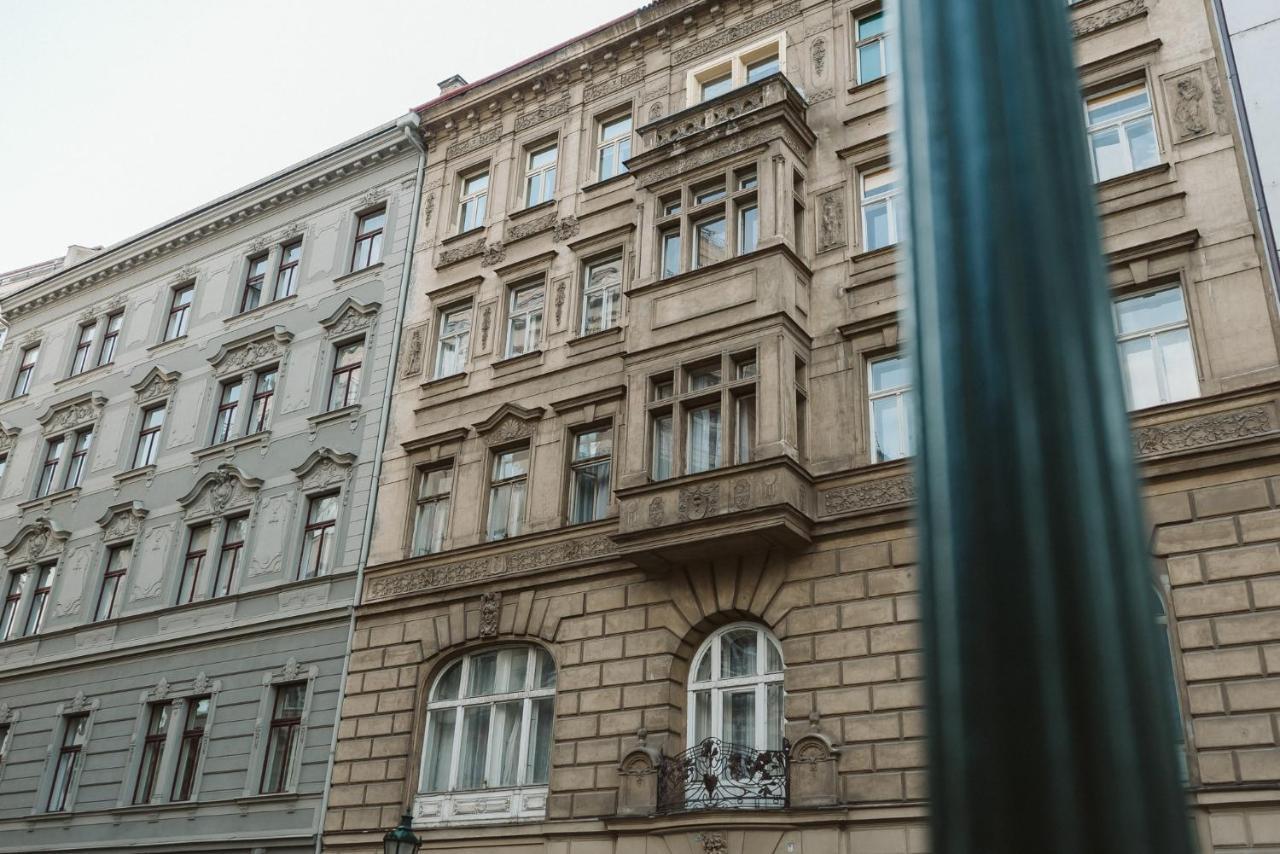 Lil Apartment With Tyn Cathedral View, Parking & Ac Prag Dış mekan fotoğraf